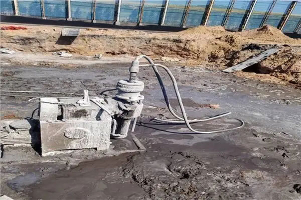 城中水泡基础注浆加固